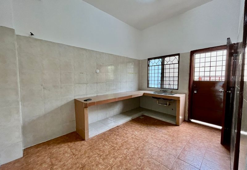 Taman Mutiara Subang