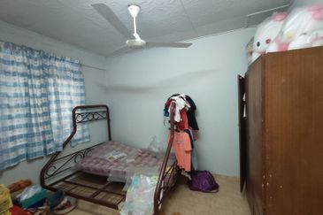 Taman Beringin , Sungai Lang , 42700 Banting, Selangor.