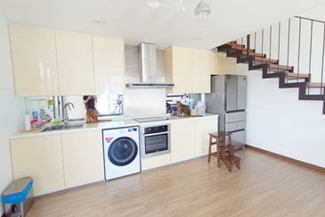 Centrio SoHo @ Pantai Hillpark