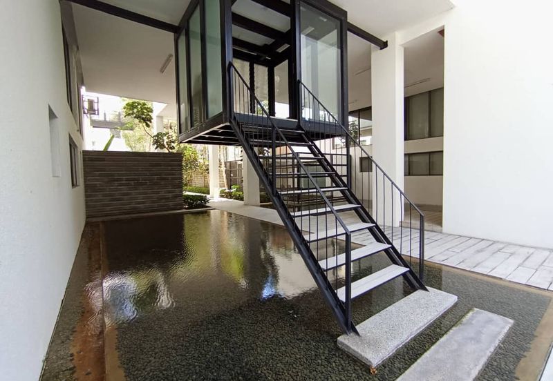 Centrio SoHo @ Pantai Hillpark