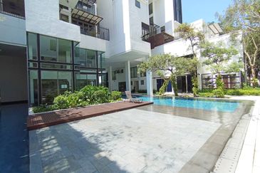 Centrio SoHo @ Pantai Hillpark