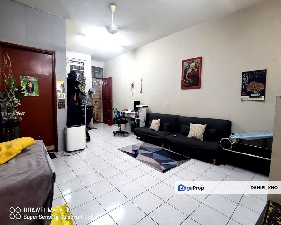Ground floor town house under MV, Selangor, Shah Alam