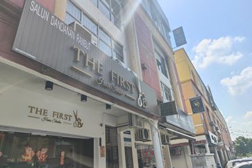 Regalia Business Centre, USJ 1