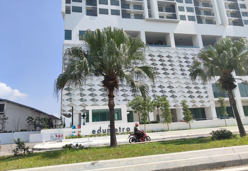 Regalia Business Centre, USJ 1