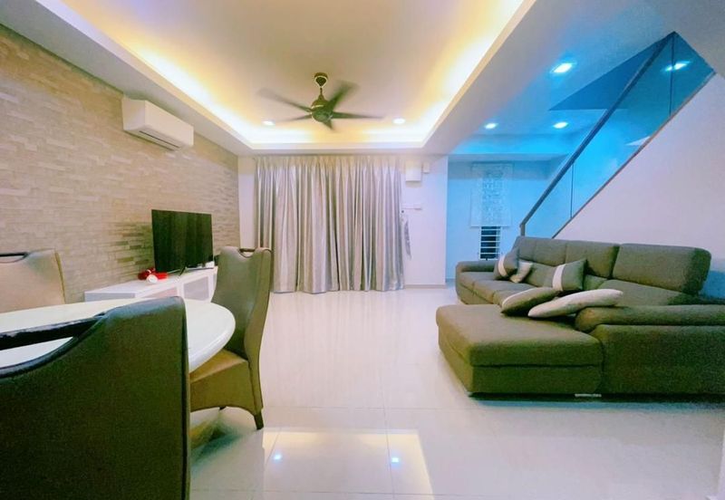 Town Villa, Taman Tasik Puchong