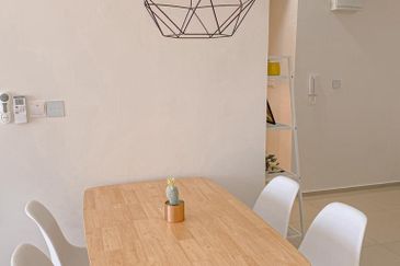 Gravit8 @ Klang South