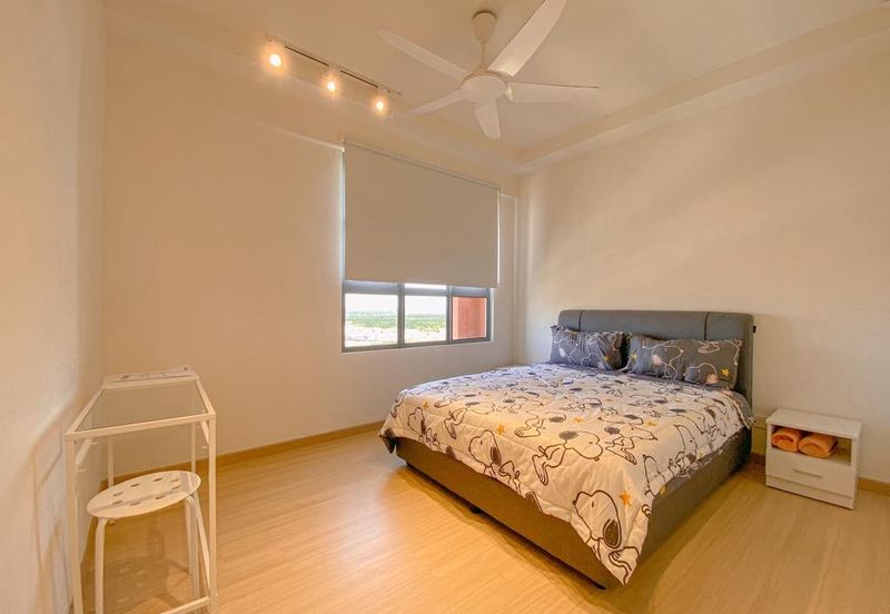 Gravit8 @ Klang South