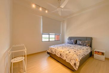 Gravit8 @ Klang South