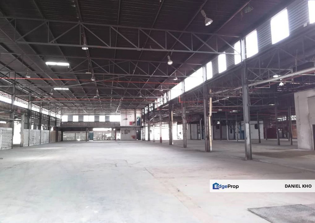 CF & Bomba Plan Approved Heavy Industrial Title High Electric Power: 1500AMPS & 11KVS facing mainroad, Negeri Sembilan, Senawang