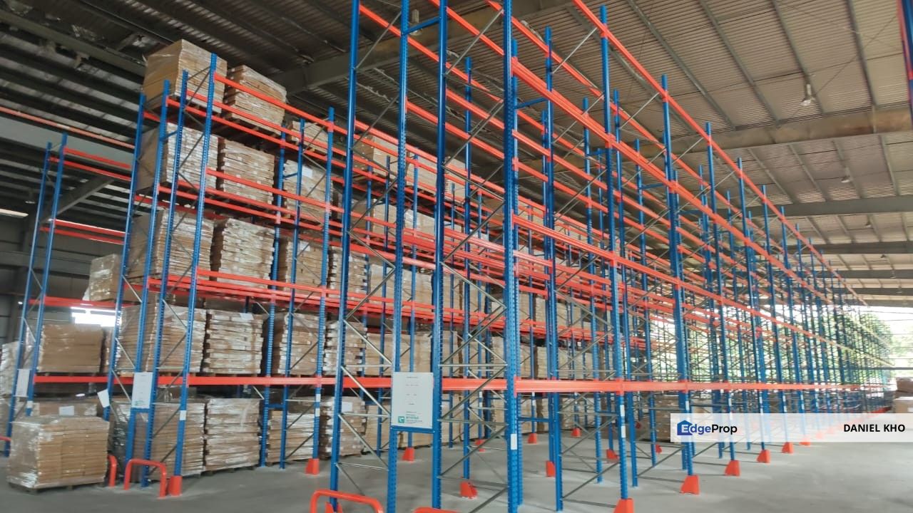 CF Approved 1000 amp warehouse near by Setia Alam , Selangor, Klang
