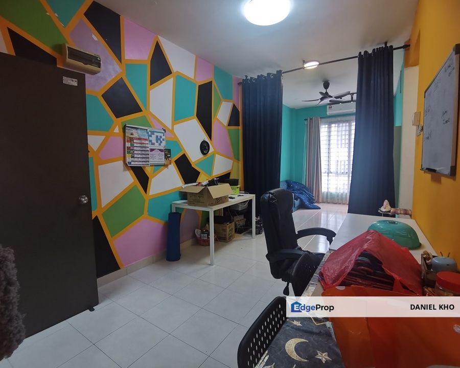 Renovated near by Lrt station & 5 storey with lift Apartment, Selangor, Klang