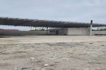 Warehouse for Rent in Puchong Batu 13 – Strategic Location & Ample Space