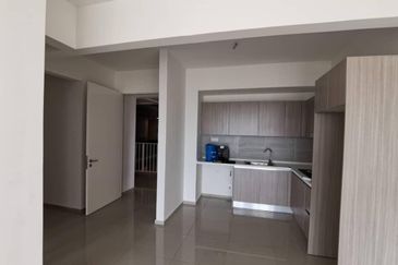 Gravit8 @ Klang South