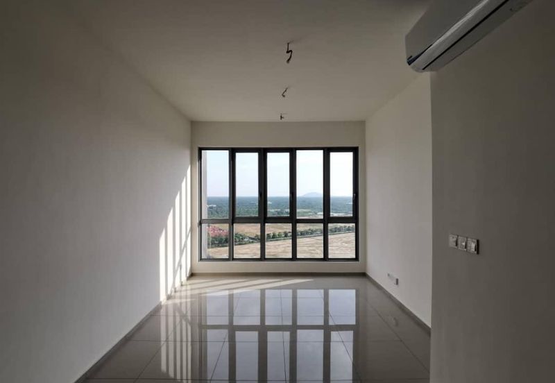 Gravit8 @ Klang South