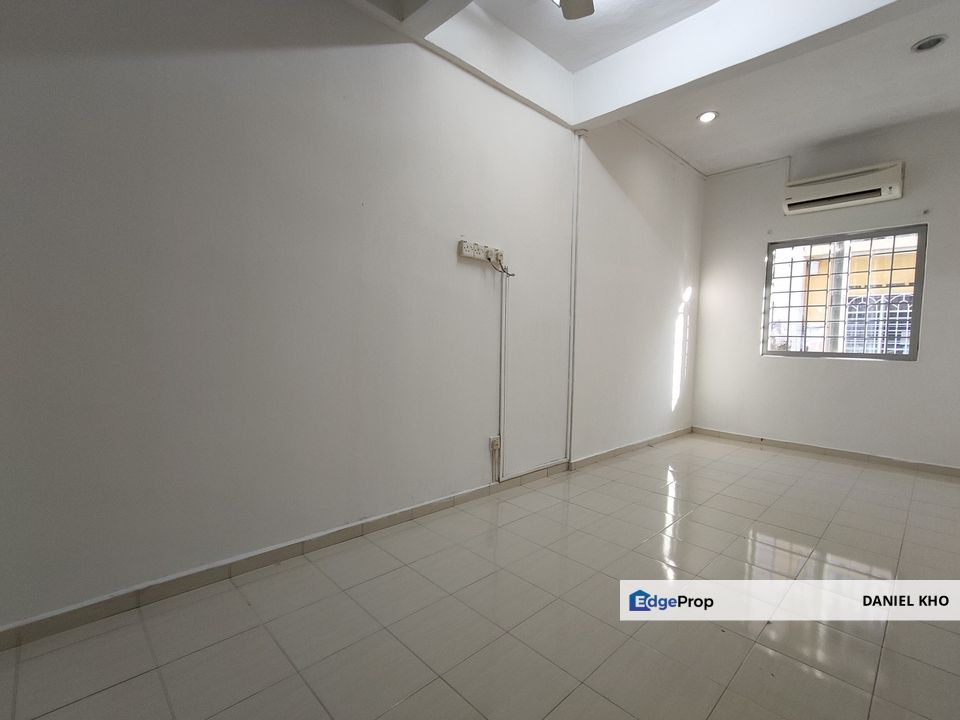 New refurbished house near by CIMB Bandar Melawati Kuala Selangor , Selangor, Kuala Selangor