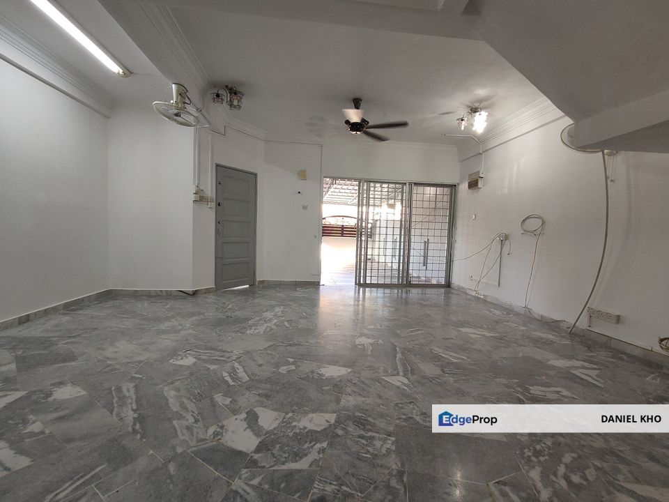 Renovated 2 storey house Bandar Melawati ( near by Bus station ) , Selangor, Kuala Selangor