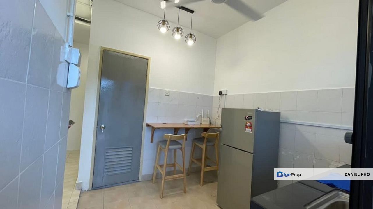 Fully furnished room walking distance to Taylor University Lakeside Campus, Selangor, Bandar Sunway