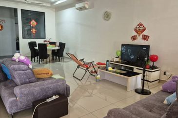 Klover 18 @ Taman Bukit Serdang