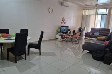 Klover 18 @ Taman Bukit Serdang