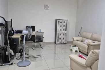 Klover 18 @ Taman Bukit Serdang