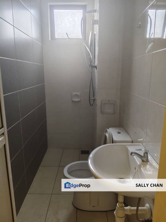 Maple Residence @ Bandar Bestari Klang, Selangor, Klang