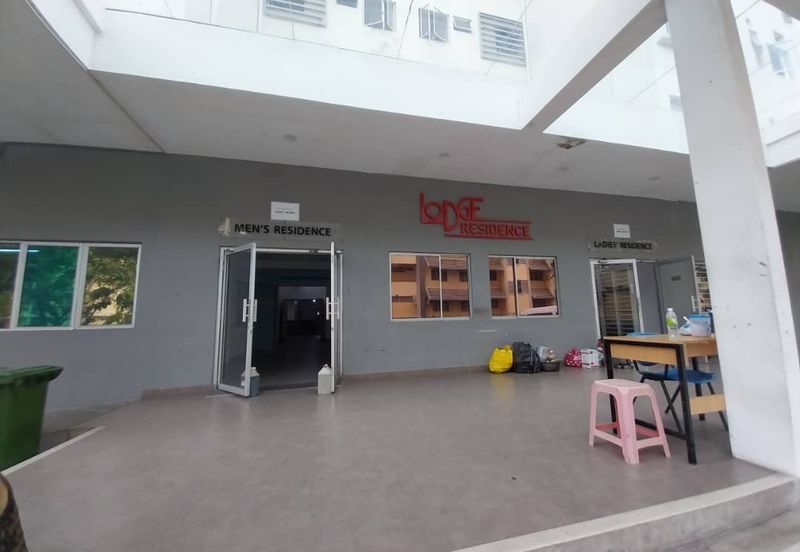 LODGE RESIDENCE (LAMAN UNIVERSITI)