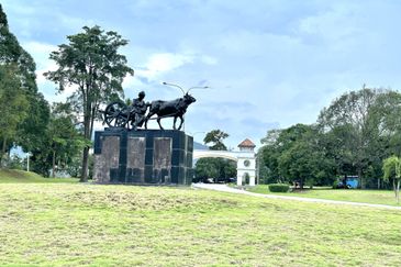 COLLEGE HEIGHTS GARDEN RESORT (PAJAM)