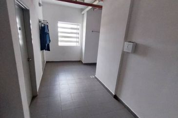 LODGE RESIDENCE (LAMAN UNIVERSITI)