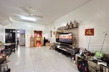 TAMAN SRI PINANG (LABU)