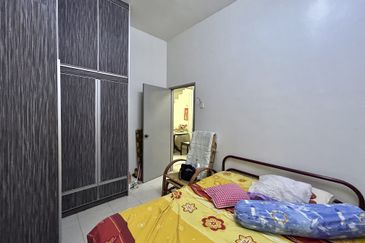 TAMAN SRI PINANG (LABU)