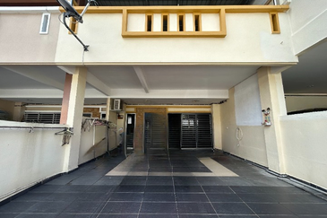 TAMAN SRI PINANG (LABU)