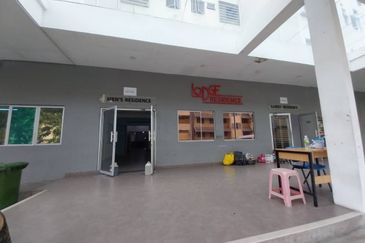 LODGE RESIDENCE (LAMAN UNIVERSITI)
