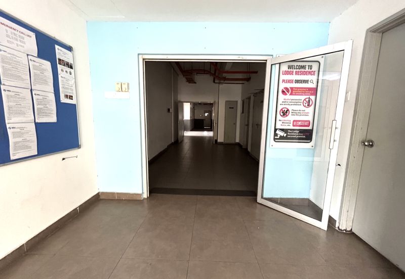 LODGE RESIDENCE (LAMAN UNIVERSITI)