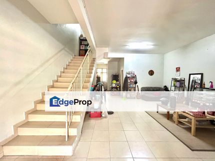 DOUBLE STOREY GATED GUARDED @ TMN SRI PINANG, Negeri Sembilan, Seremban