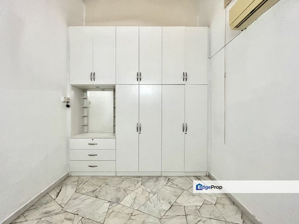 RENOVATED EXTEDNDED SINGLE STOREY @ TMN PERMAI 3, Negeri Sembilan, Seremban