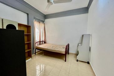 Tasik Mewah Condominium