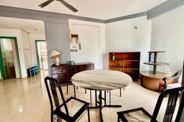 Tasik Mewah Condominium