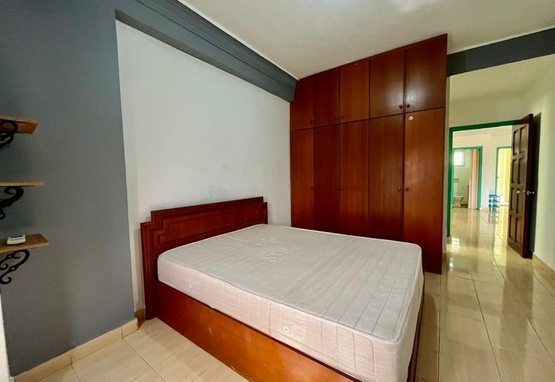 Tasik Mewah Condominium