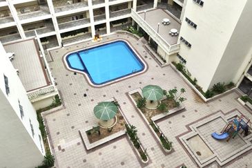 Tasik Mewah Condominium