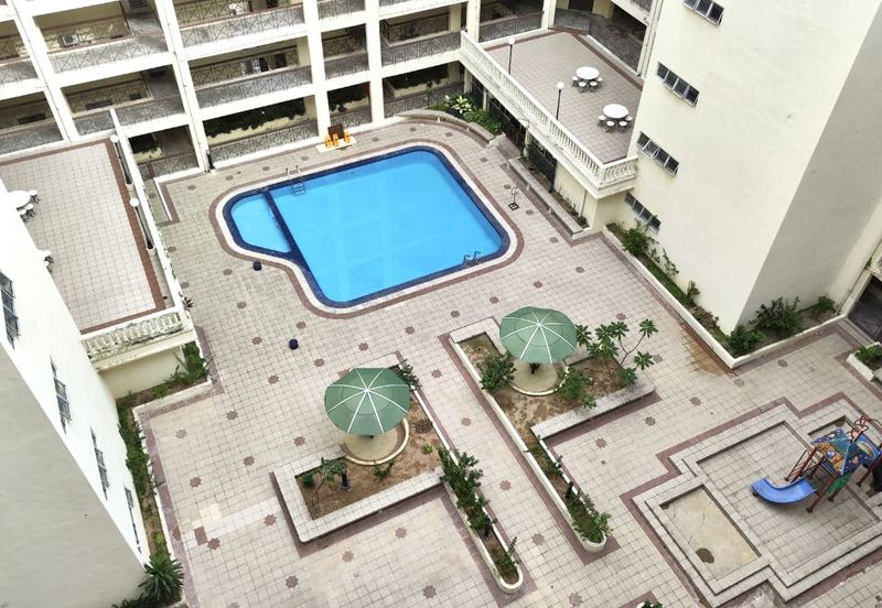 Tasik Mewah Condominium