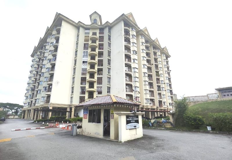 Tasik Mewah Condominium