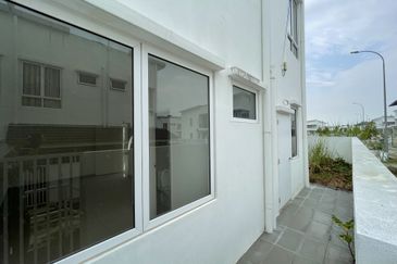 Suriaman 3, Bandar Sri Sendayan