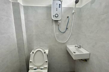 Green Street Homes Seremban 2