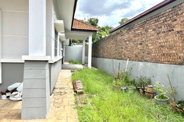 PARK AVENUE (SEREMBAN 2)