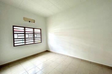 PARK AVENUE (SEREMBAN 2)