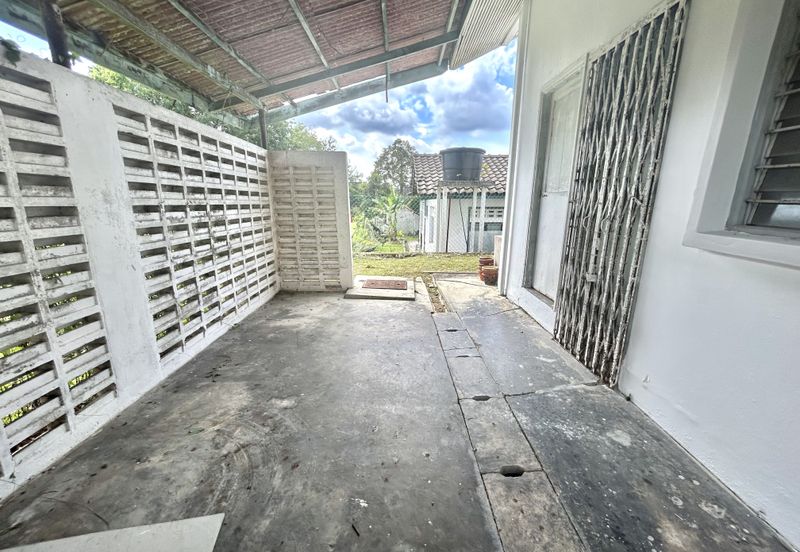 SINGLE STOREY BUNGALOW FOR SALE IN TAMAN GOLF HEIGHT AMPANGAN