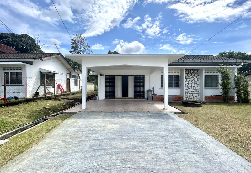 SINGLE STOREY BUNGALOW FOR SALE IN TAMAN GOLF HEIGHT AMPANGAN