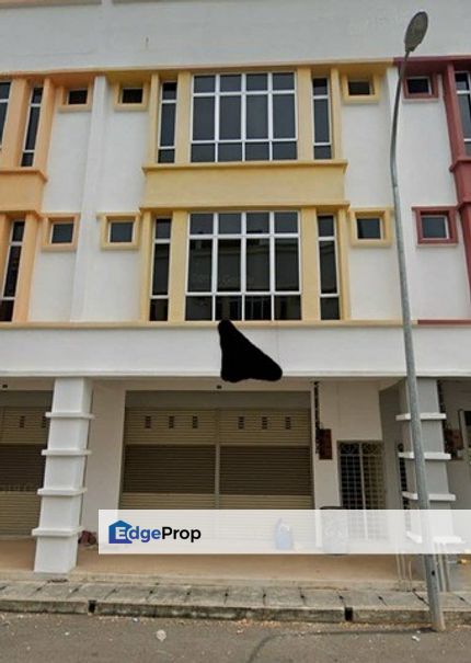 3 STOREY SHOP LOT INTERMEDIATE, Johor, Segamat