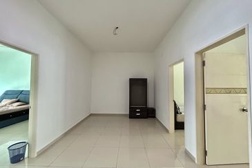 HIJAYU 3A @ BANDAR SRI SENDAYAN