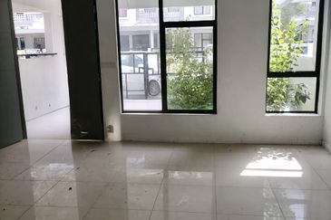 Taman Surian @ Serintin